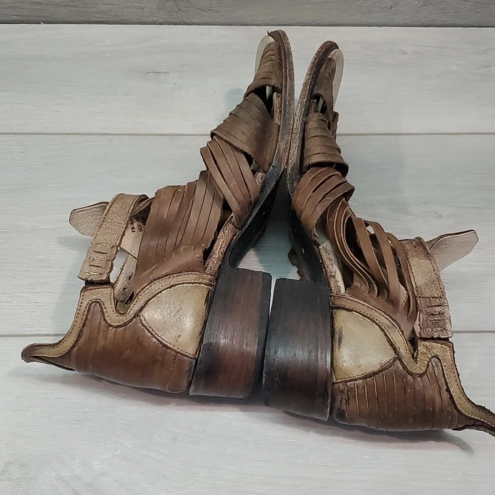 Freebird by Steven Arrow Open Toe Stone Brown Bootie Sandals sz shoes 9